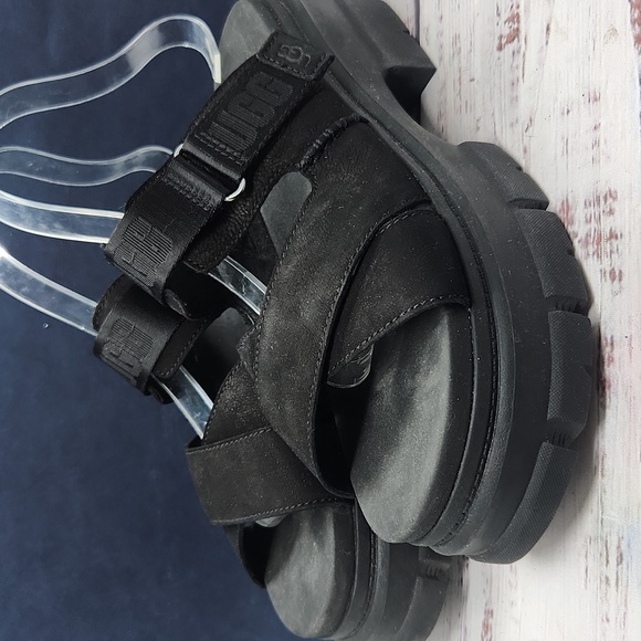 UGG | Women’s Ashton Lug Slide Platform Sandals Black Size 9.5 - Picture 4 of 11